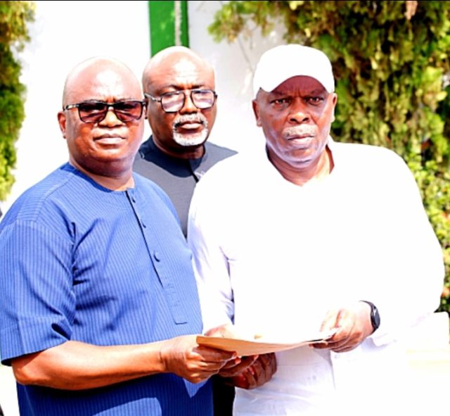 Screenshot_2025-12-01-20-14-19-73_6012fa4d4ddec268fc5c7112cbb265e7